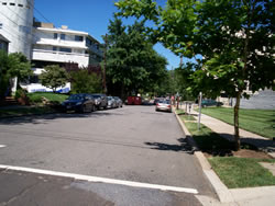 2 hour parking Garrison Street